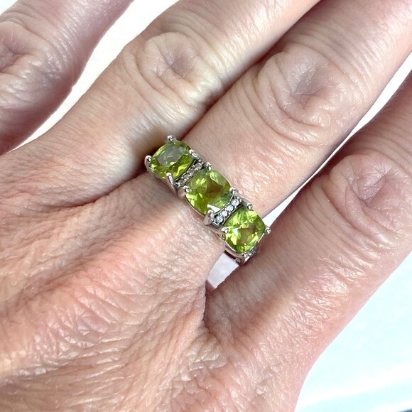 Sterling Silver 925 Prong Set Cushion Cut Peridot Multi Gemstone Ring 8.5 - Picture 3 of 16